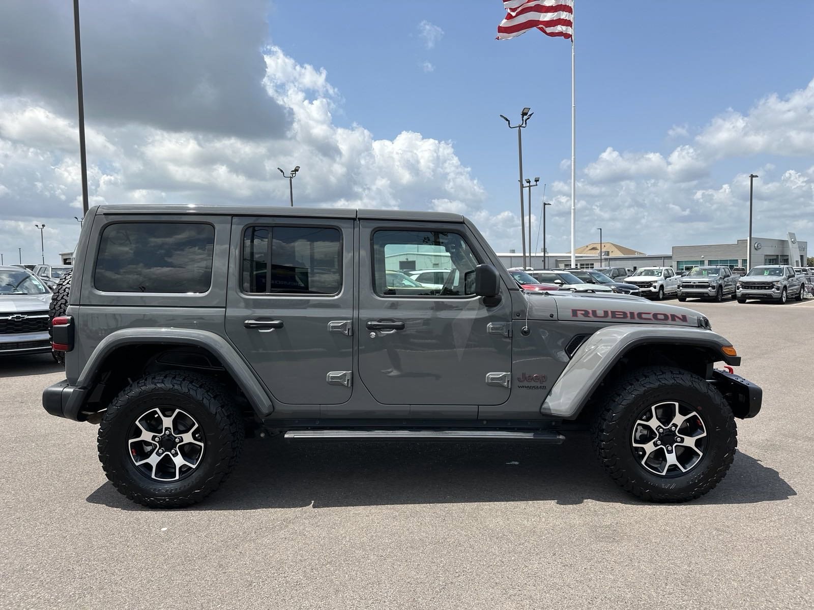 Used 2021 Jeep Wrangler Unlimited Rubicon with VIN 1C4JJXFM1MW672480 for sale in Southaven, MS