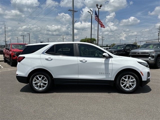 Used 2024 Chevrolet Equinox LT with VIN 3GNAXKEG6RS177571 for sale in Southaven, MS