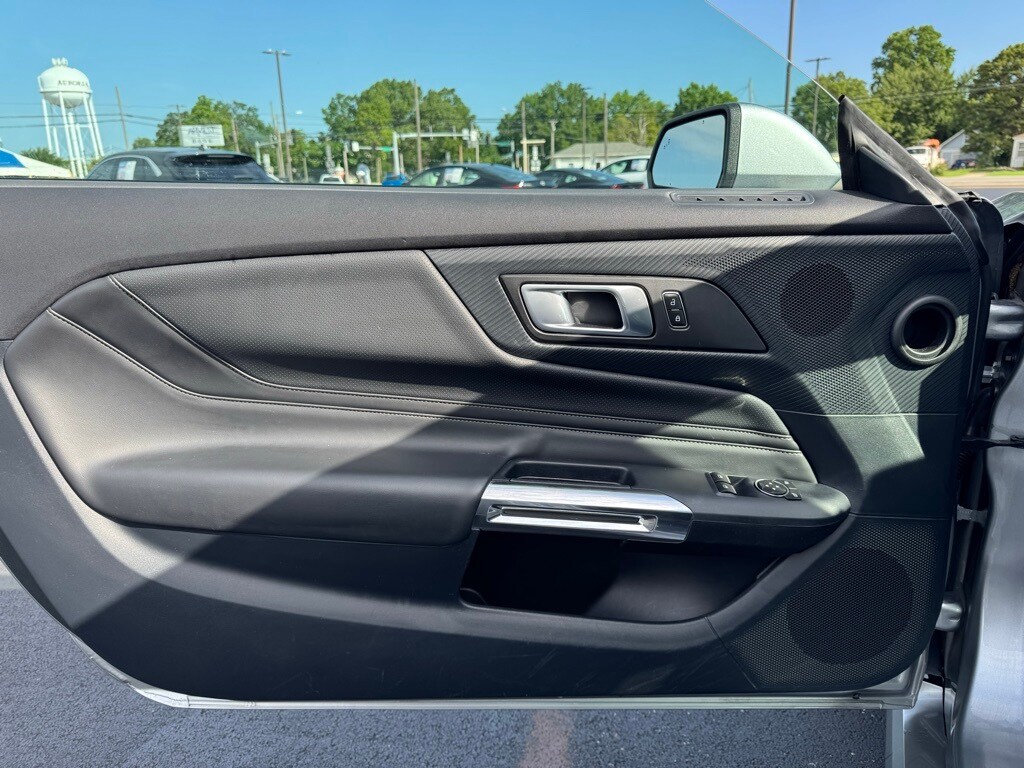 2024 Ford Mustang EcoBoost Premium photo 2