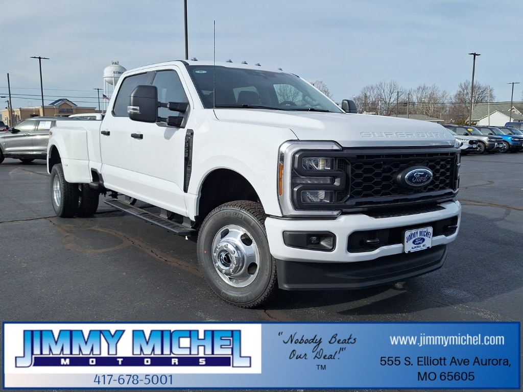 2026 Ford F-350 Super Duty XL's photo