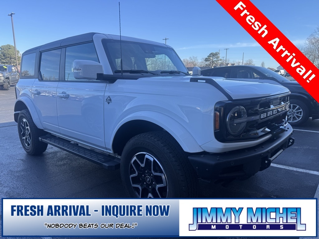 2023 Ford Bronco 4-Door Outer Banks's photo