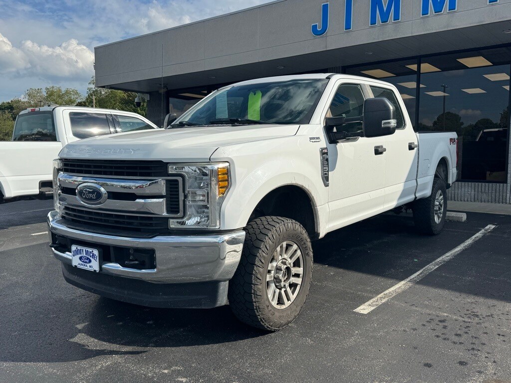 2018 Ford F-250 photo 2