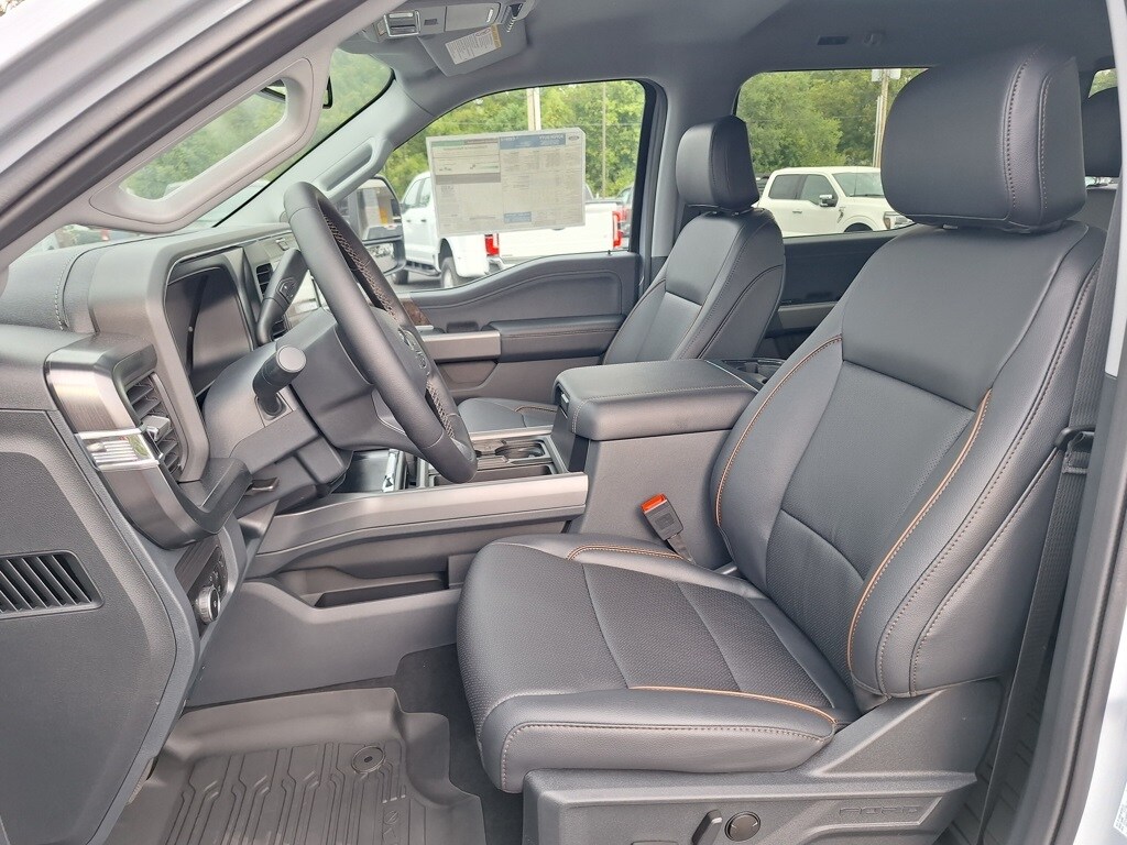 2026 Ford F-250 photo 4