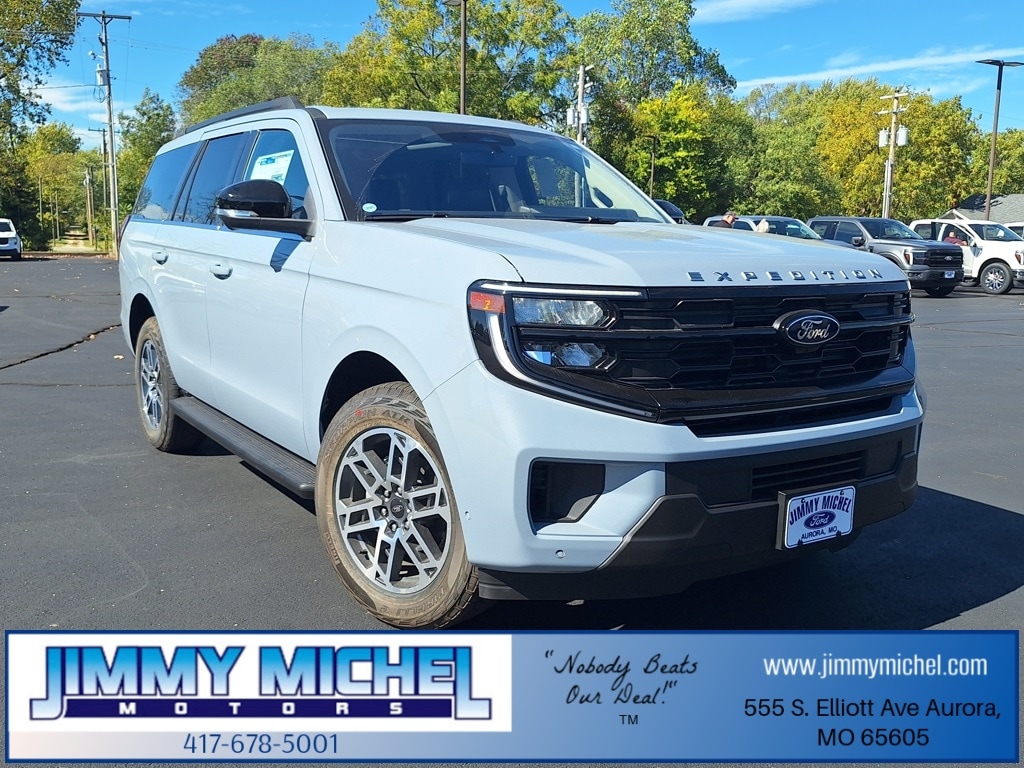 2025 Ford Expedition Active's photo