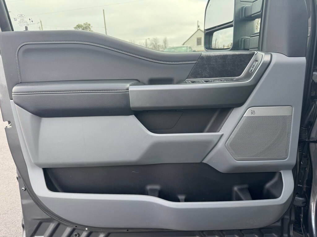 Used 2025 Ford F-250SD XLT Truck