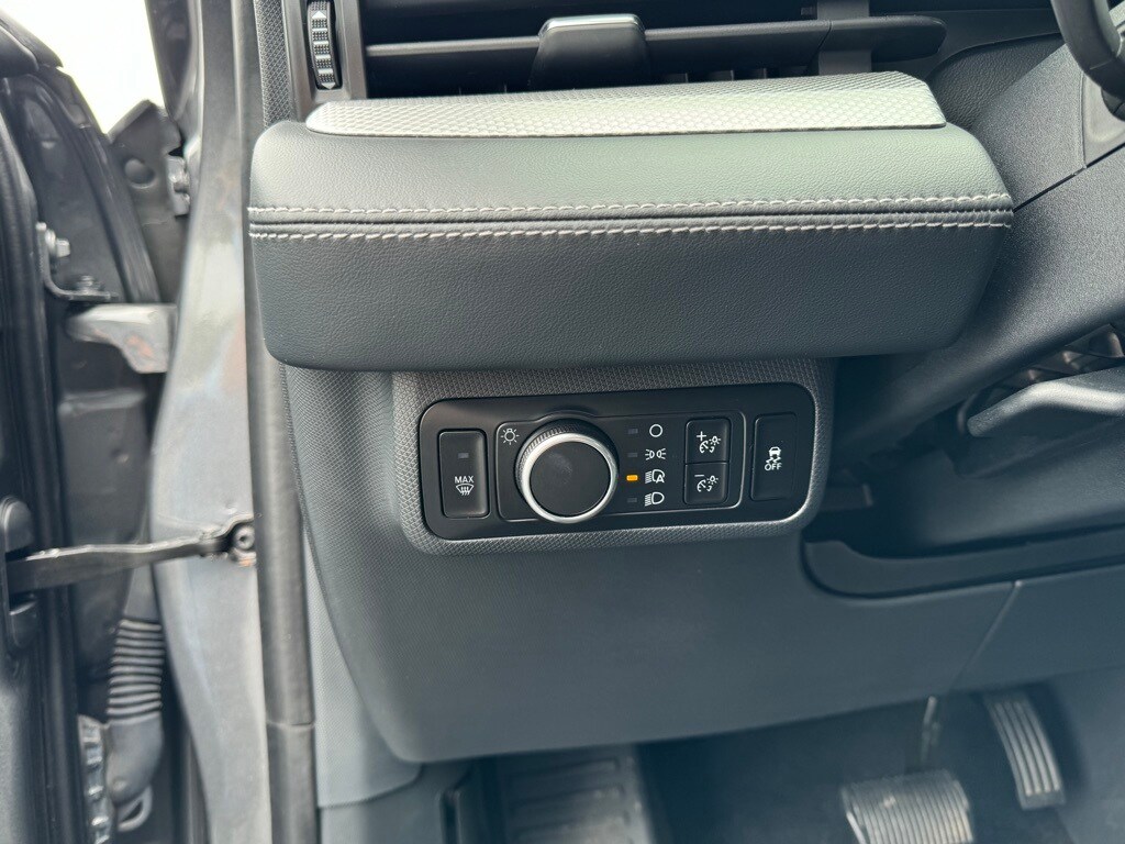 2023 Ford Mustang Mach-E Select photo 4
