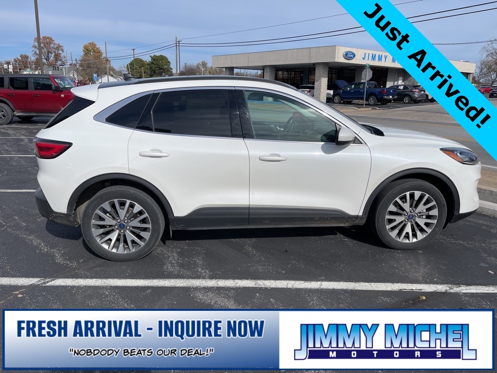 2022 Ford Escape Titanium