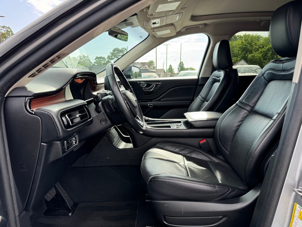 2023 Lincoln Aviator Reserve photo 3