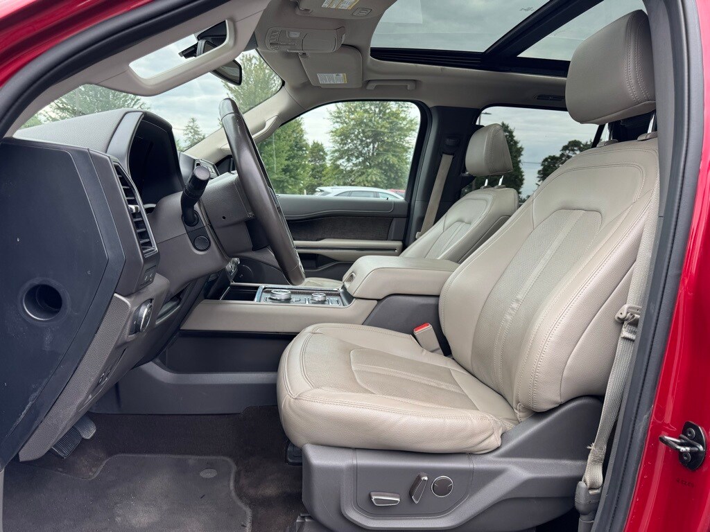 2021 Ford Expedition Limited photo 4
