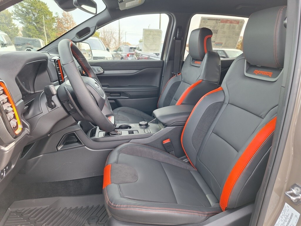 2025 Ford Ranger Raptor photo 2