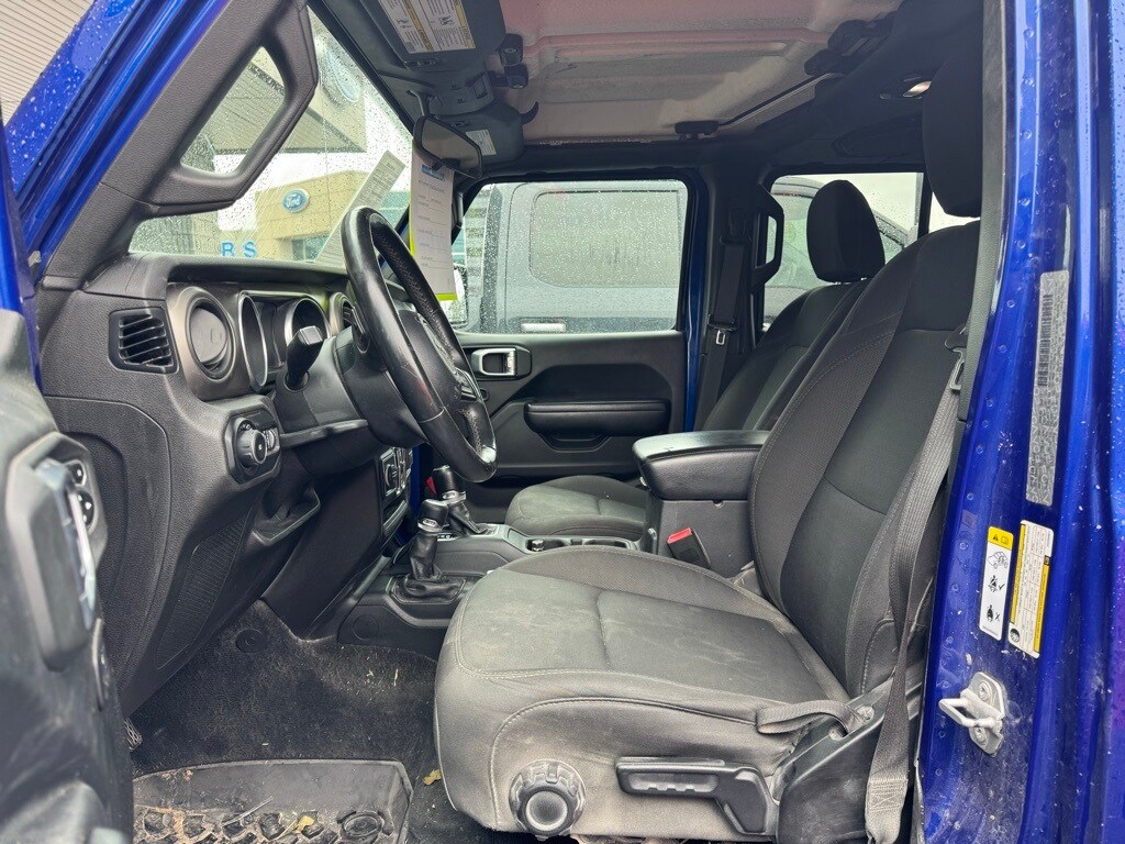 2018 Jeep Wrangler Unlimited Sport S photo 3