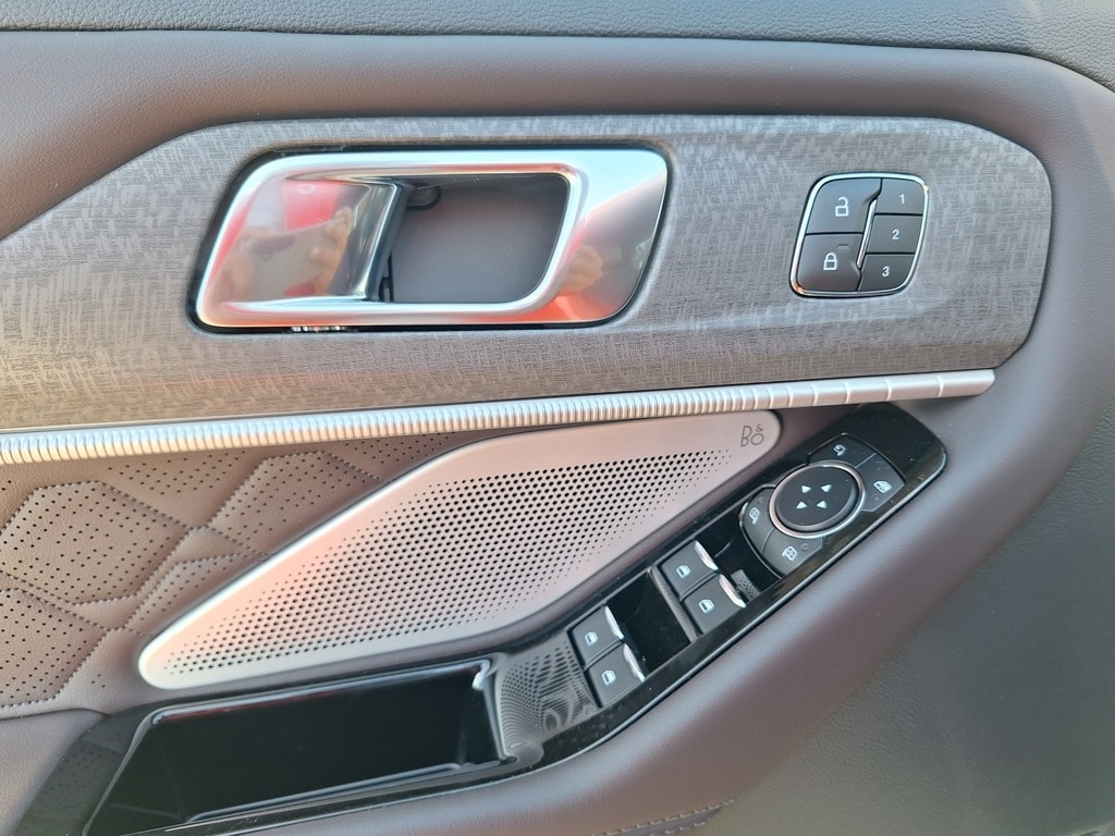 New 2026 Ford Explorer Platinum SUV