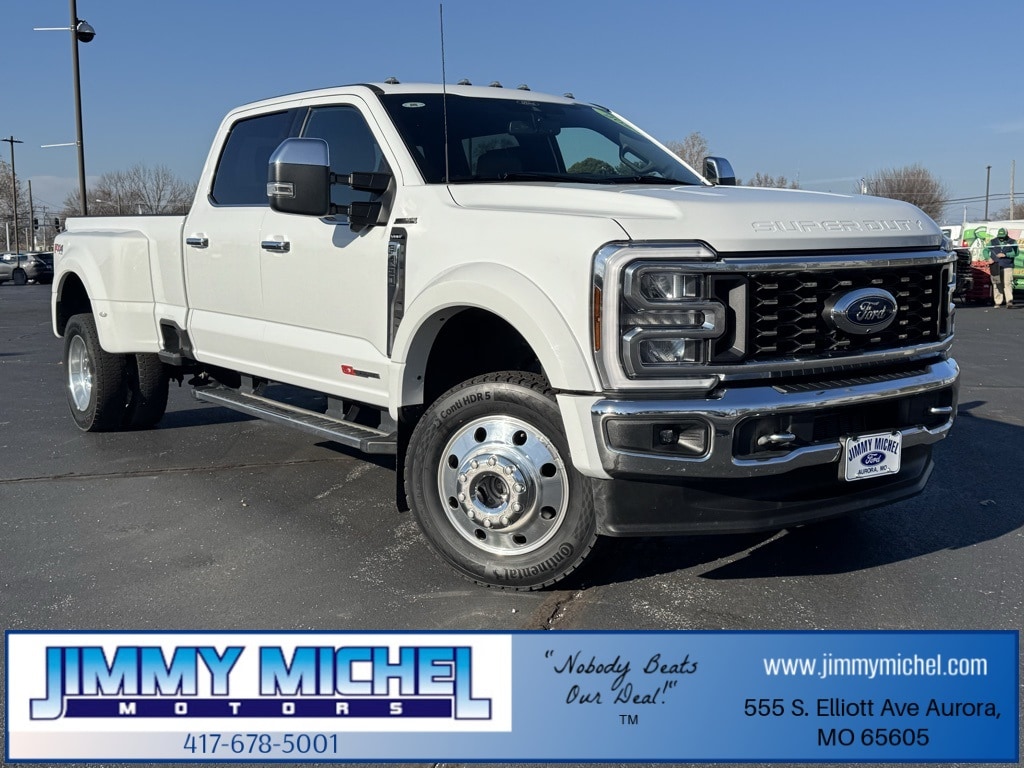 2024 Ford F-450 Super Duty Lariat's photo