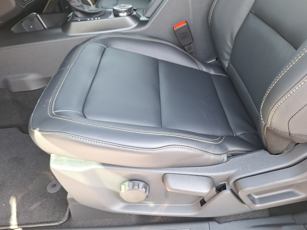 New 2025 Ford Bronco Badlands SUV