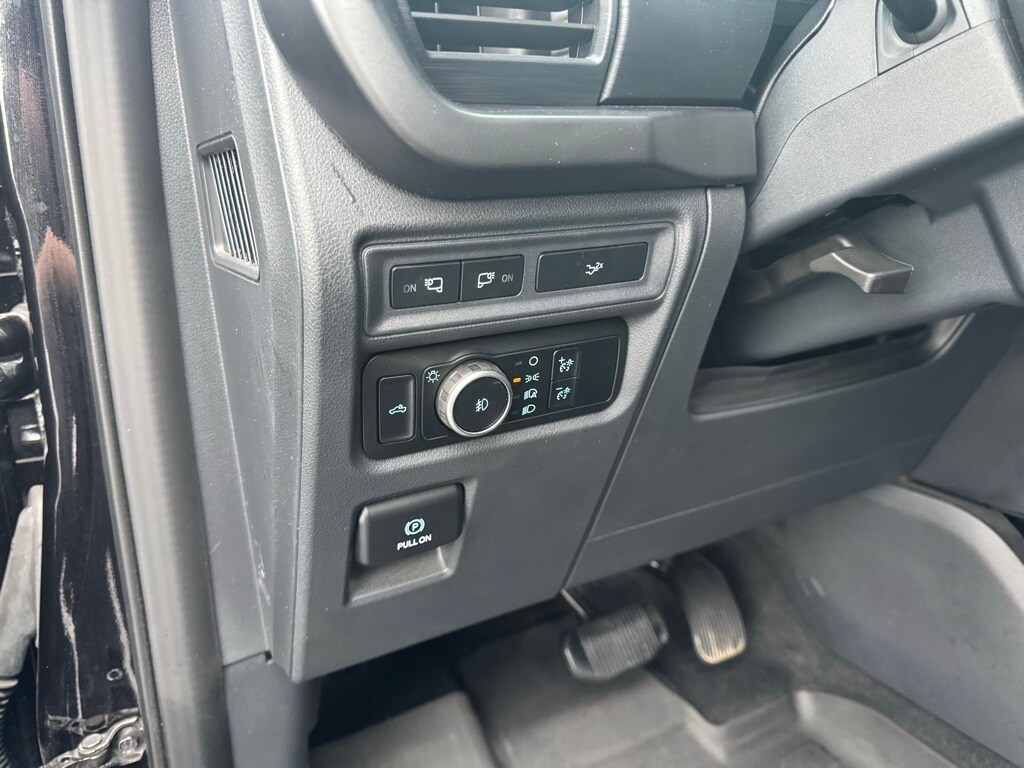 2024 Ford F-150 XLT photo 3