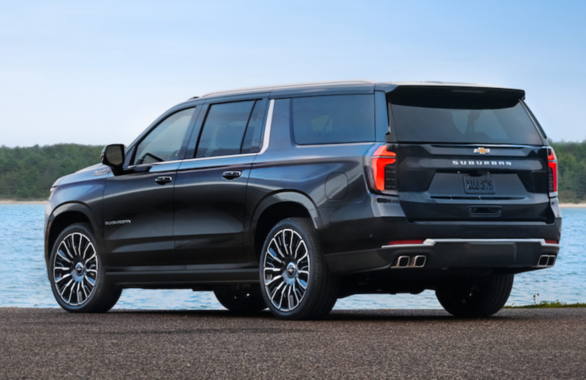 2025 Ford Expedition vs Chevy Suburban Jimmy Michel Motors Inc.