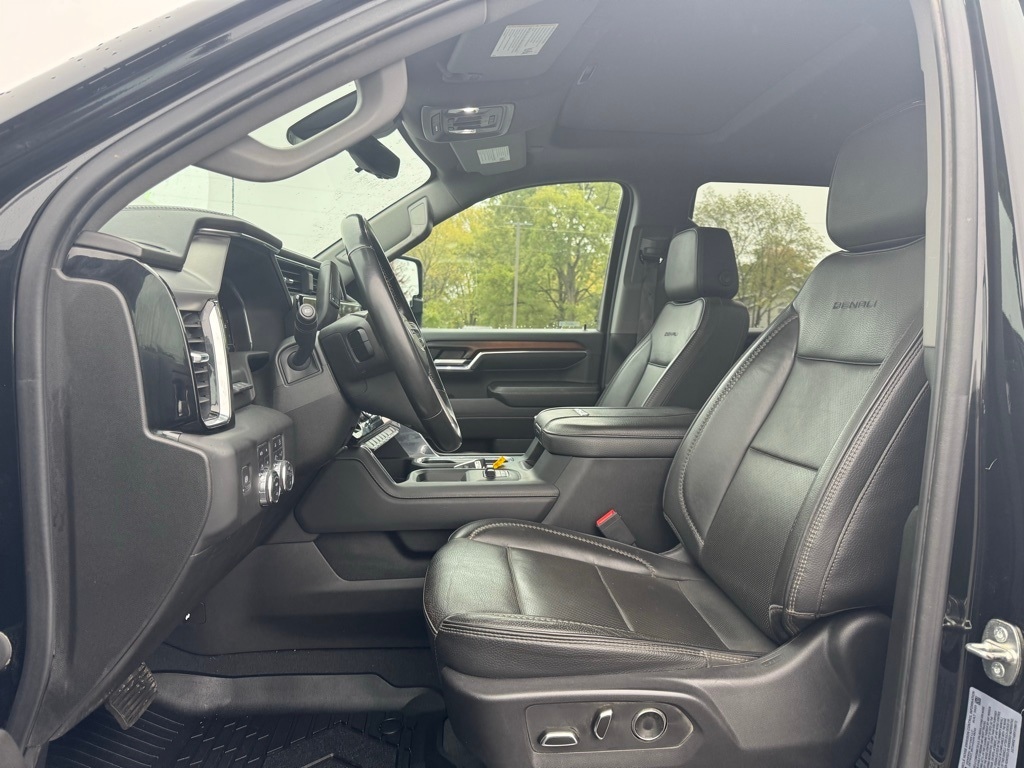 Used 2024 GMC Sierra 2500HD Denali Truck