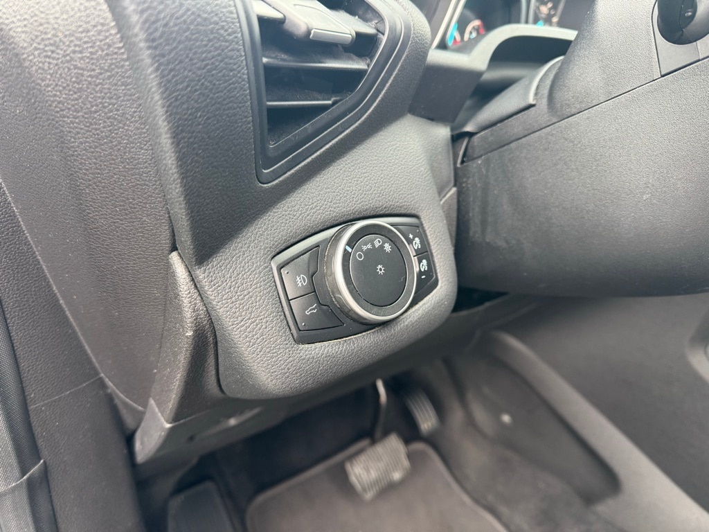 Used 2017 Ford Escape SE SUV