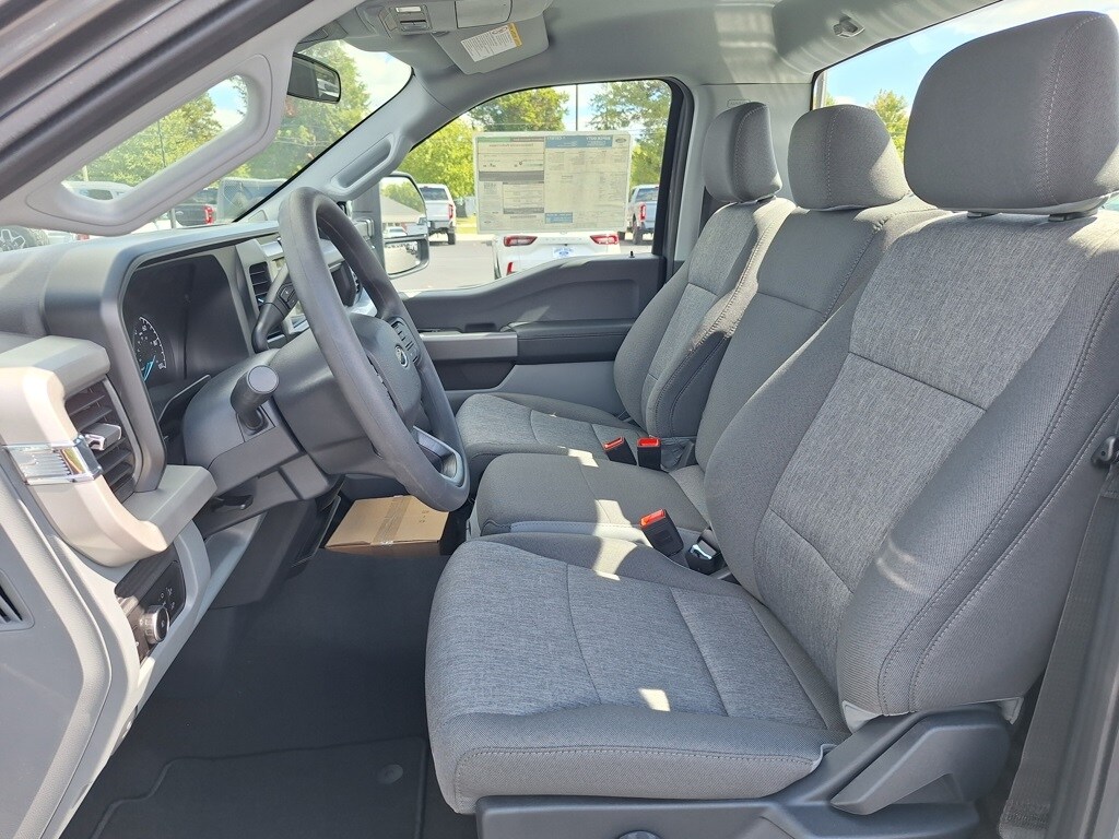 2026 Ford F-250 photo 4