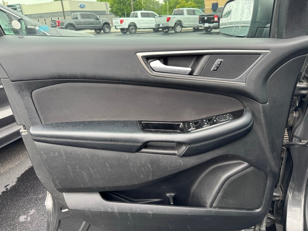 Used 2017 Ford Edge SEL with VIN 2FMPK4J95HBC27767 for sale in Aurora, MO