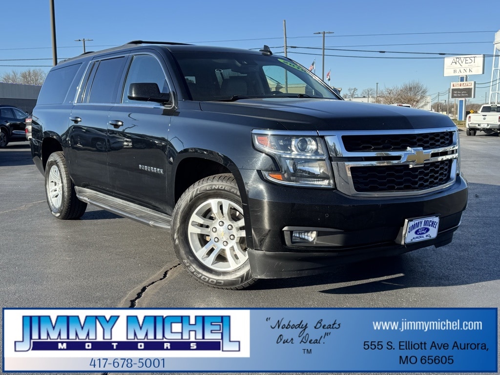 2018 Chevrolet Suburban LT's photo