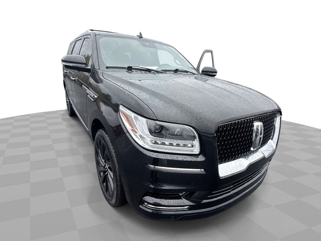 2021 Lincoln Navigator Reserve's photo