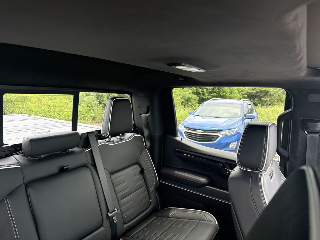 2026 GMC Sierra 1500 AT4X - Photo 14