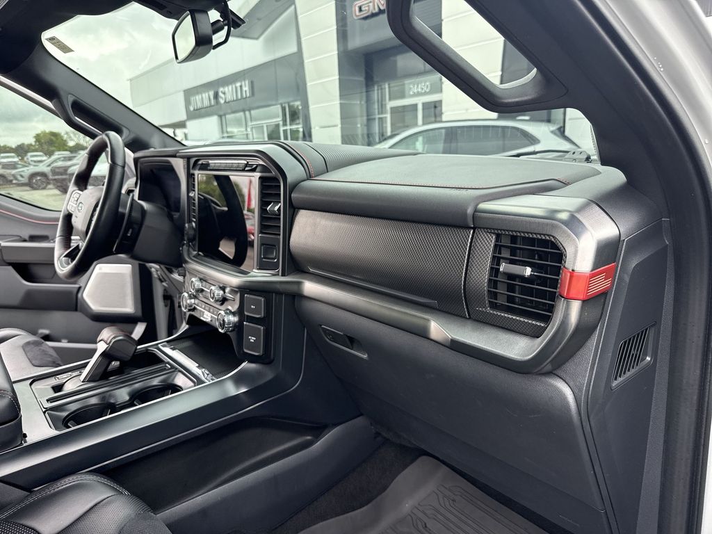 2024 Ford F-150 Raptor - Photo 36