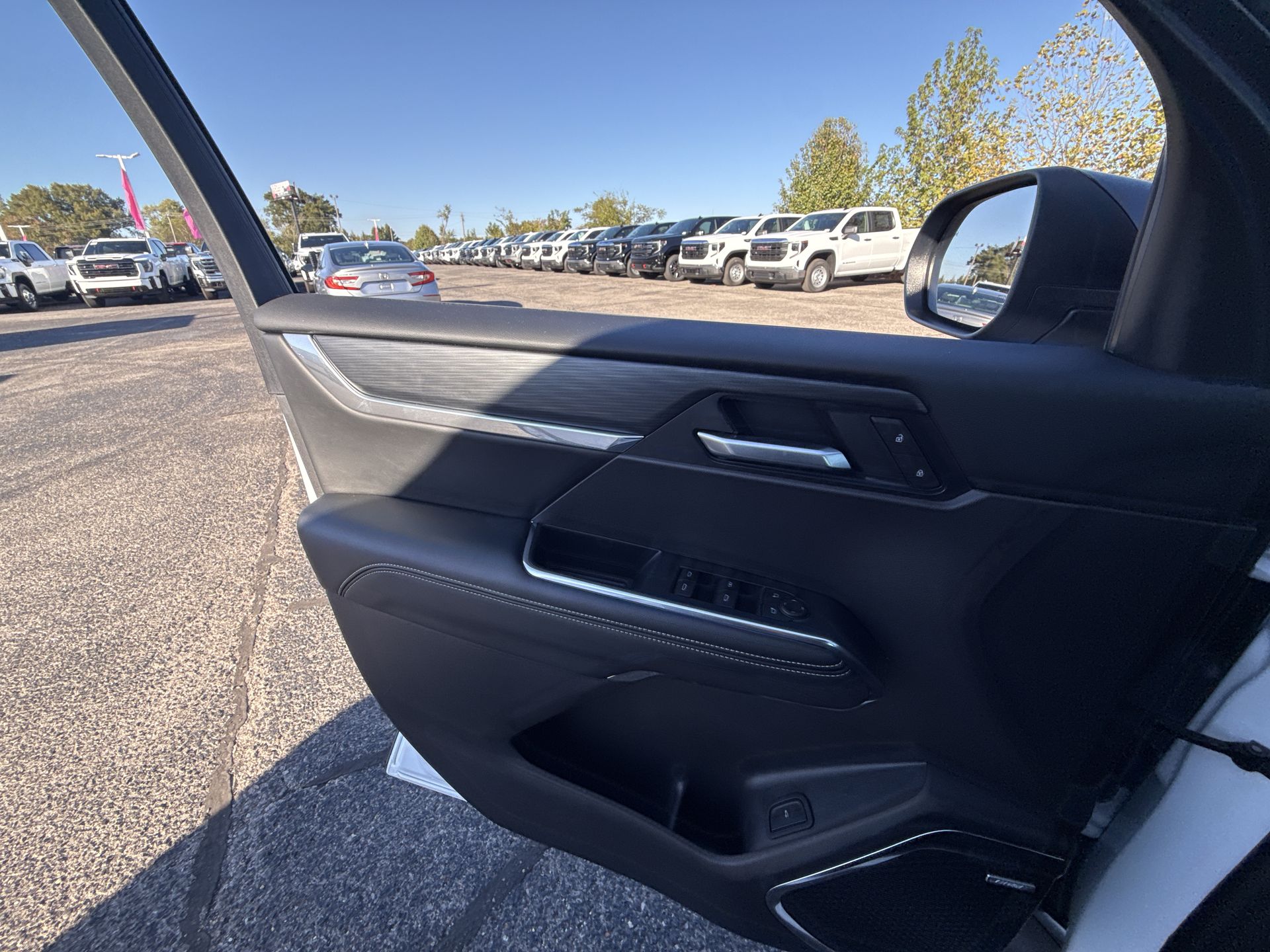 2026 GMC Acadia Elevation - Photo 29