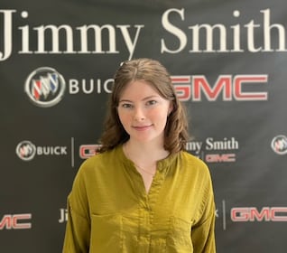 Staff member Taryn Giesel from ID_a0fdb1773e66