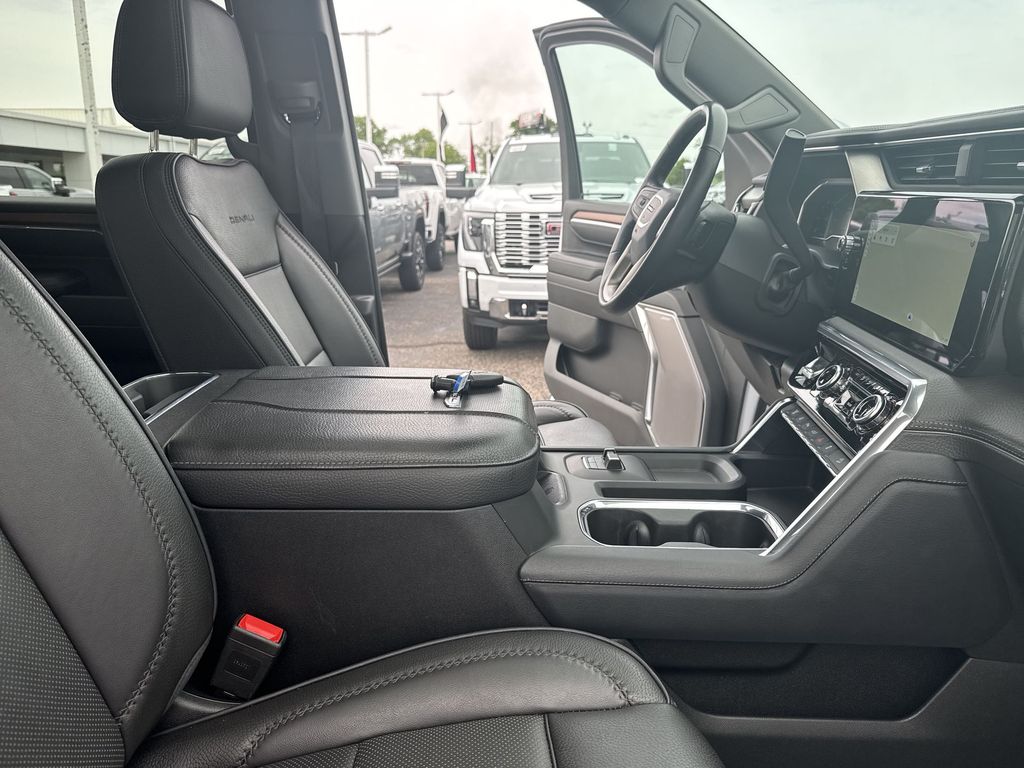 2024 GMC Sierra 2500HD Denali - Photo 13