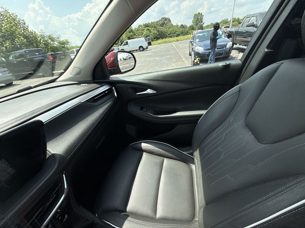 2024 Buick Encore GX Avenir - Photo 26