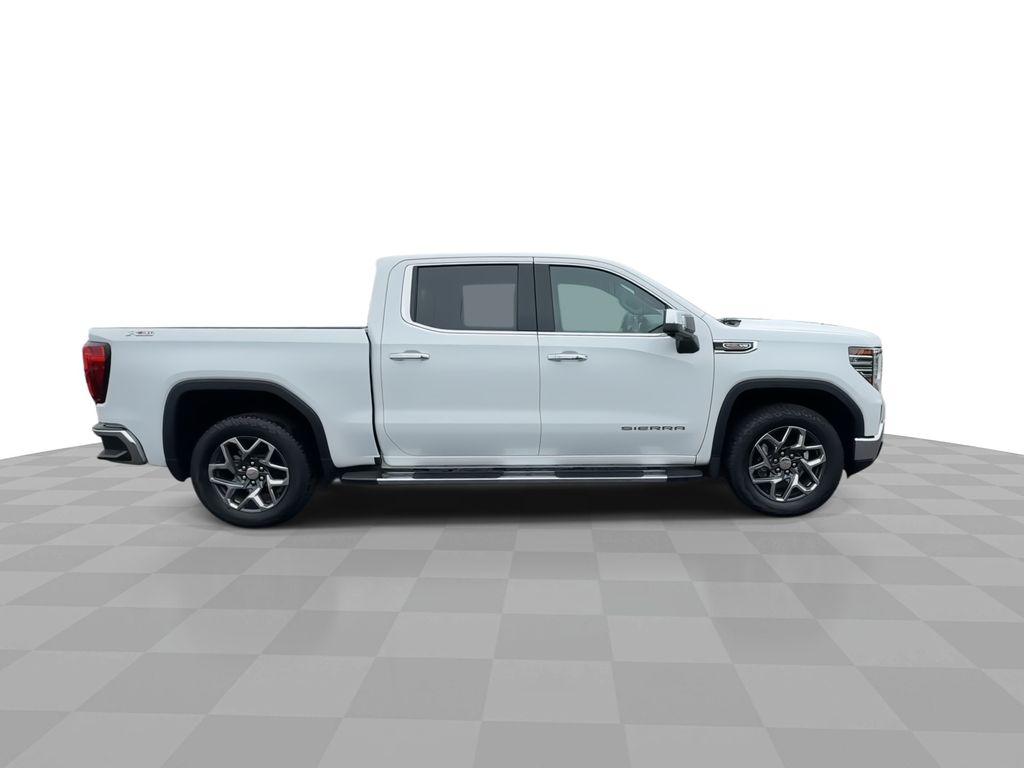 2025 GMC Sierra 1500 SLT - Photo 9