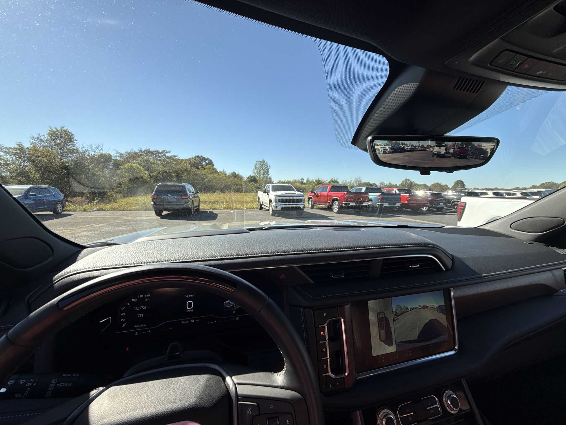 2024 GMC Yukon Denali Ultimate - Photo 27