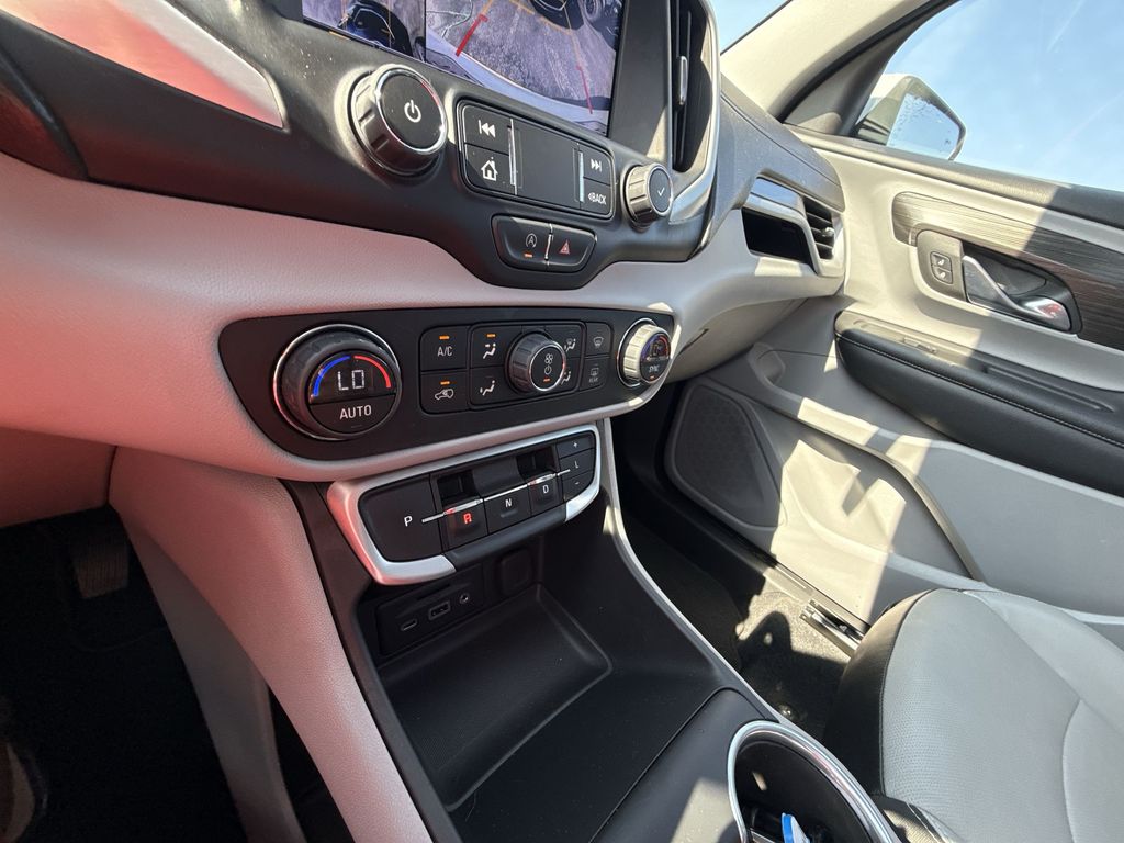 2022 GMC Terrain SLT - Photo 22