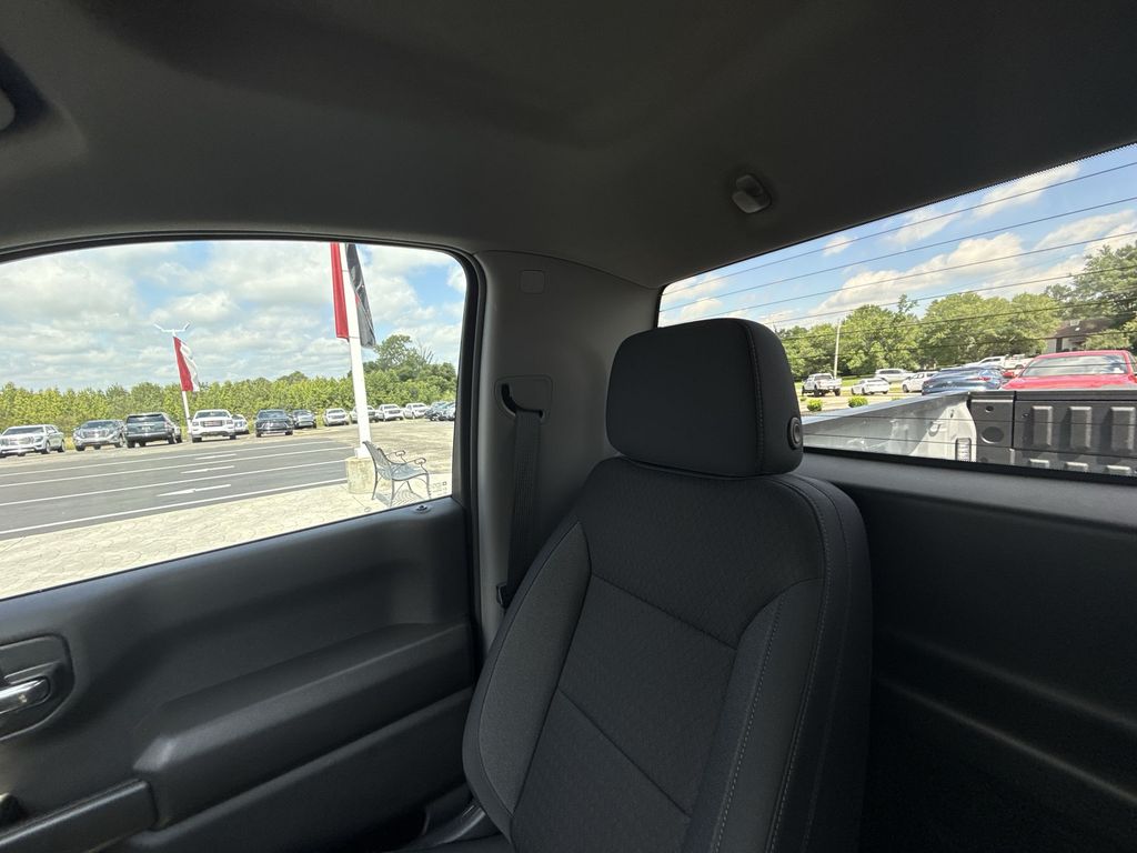 2024 GMC Sierra 1500 Pro - Photo 10