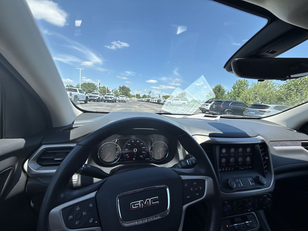 2021 GMC Acadia Denali - Photo 16