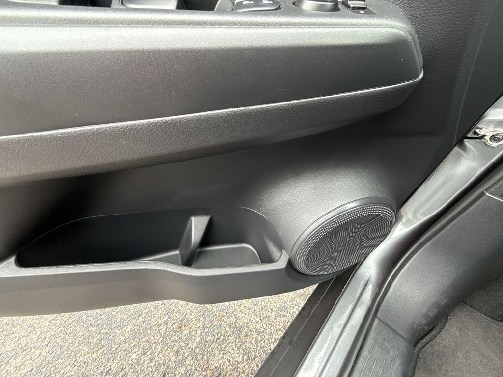 2024 Nissan Kicks S - Photo 30