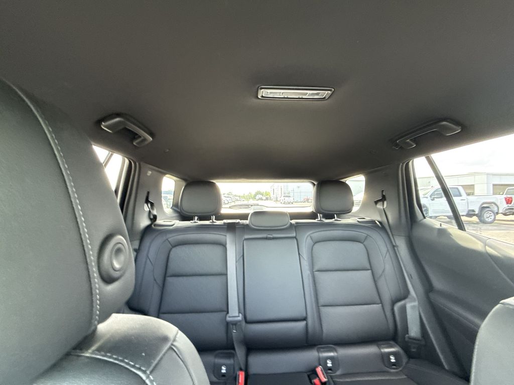 2025 Chevrolet Equinox LT - Photo 28