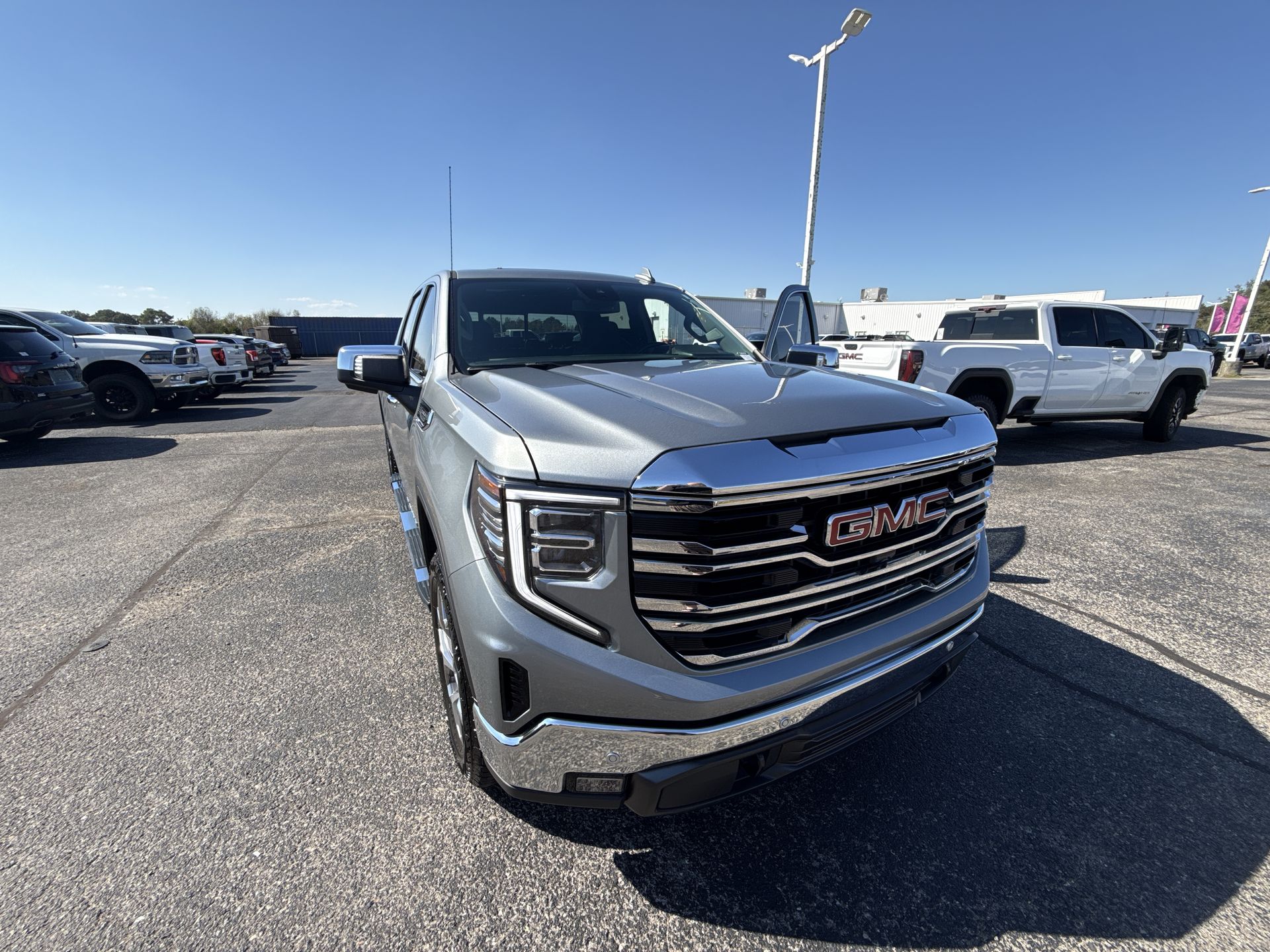 2025 GMC Sierra 1500