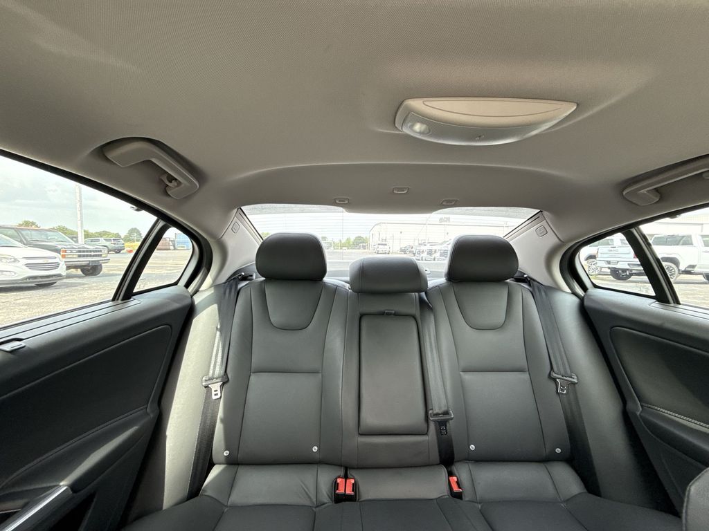 2017 Volvo S60 T5 Inscription - Photo 28