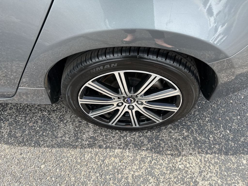 2017 Volvo S60 T5 Inscription - Photo 40
