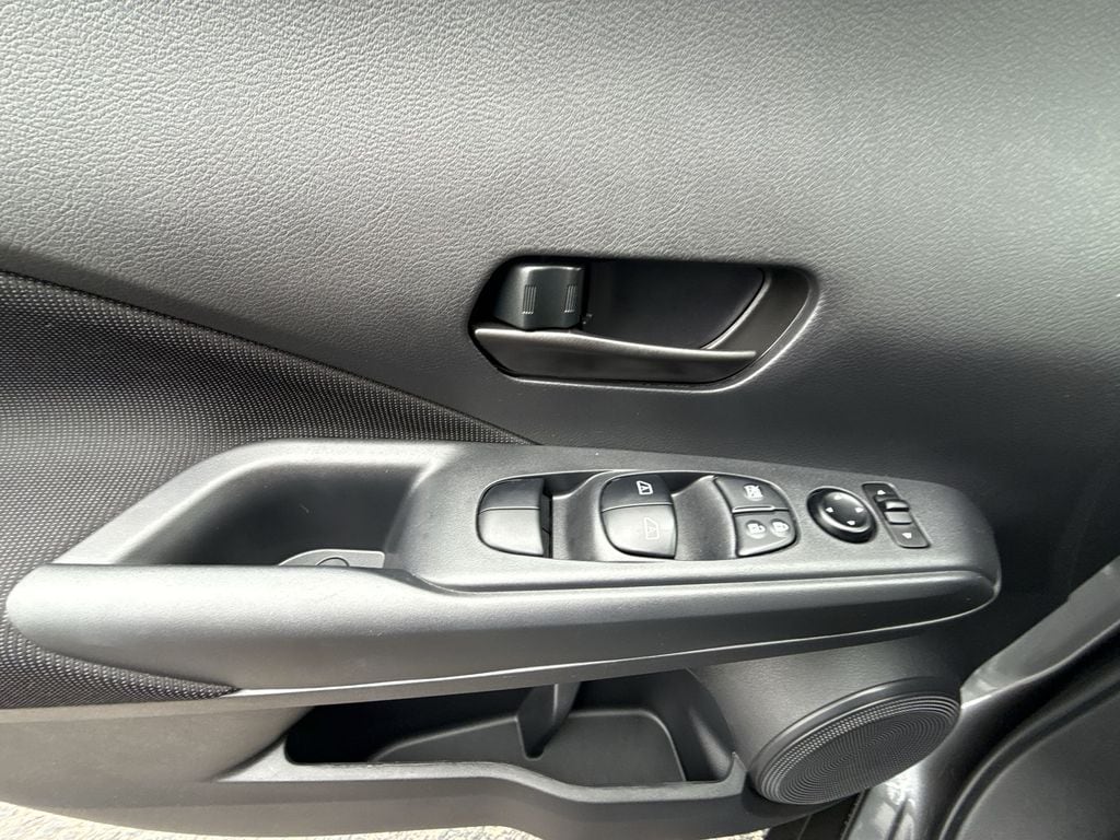 2024 Nissan Kicks S - Photo 29