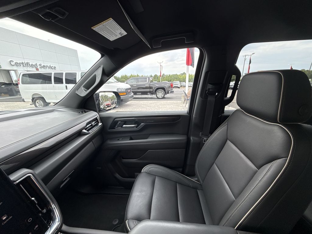 2026 GMC Yukon XL Elevation - Photo 12