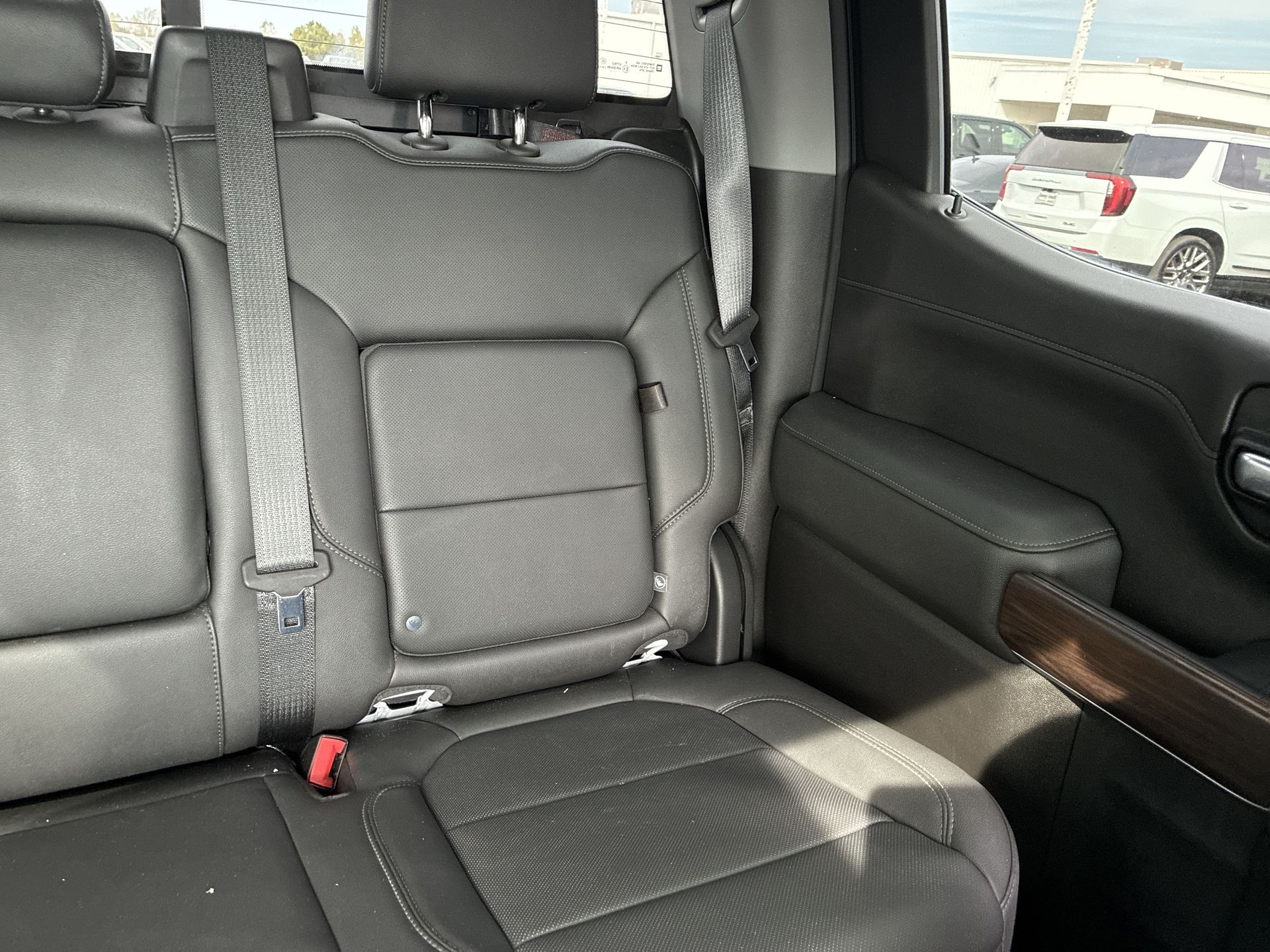 2021 GMC Sierra 1500 SLT - Photo 32