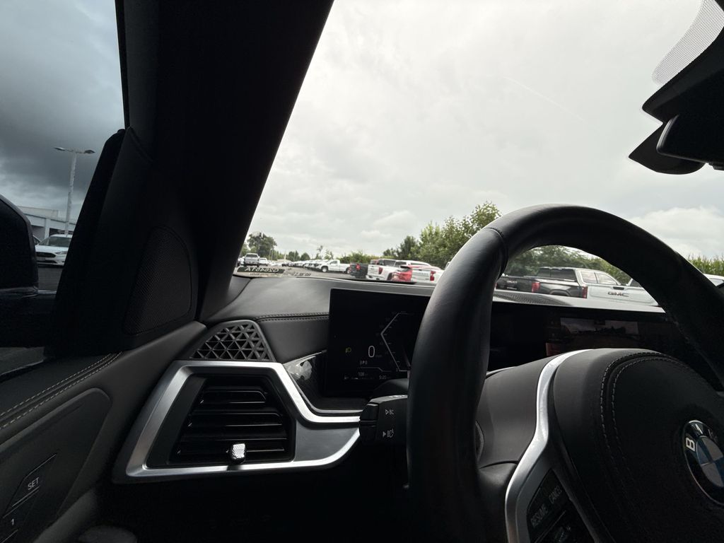 2025 BMW X5 40i - Photo 24