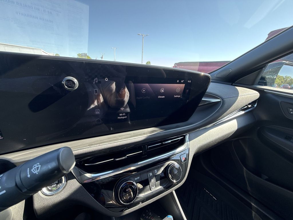2025 Buick Envista Sport Touring - Photo 20
