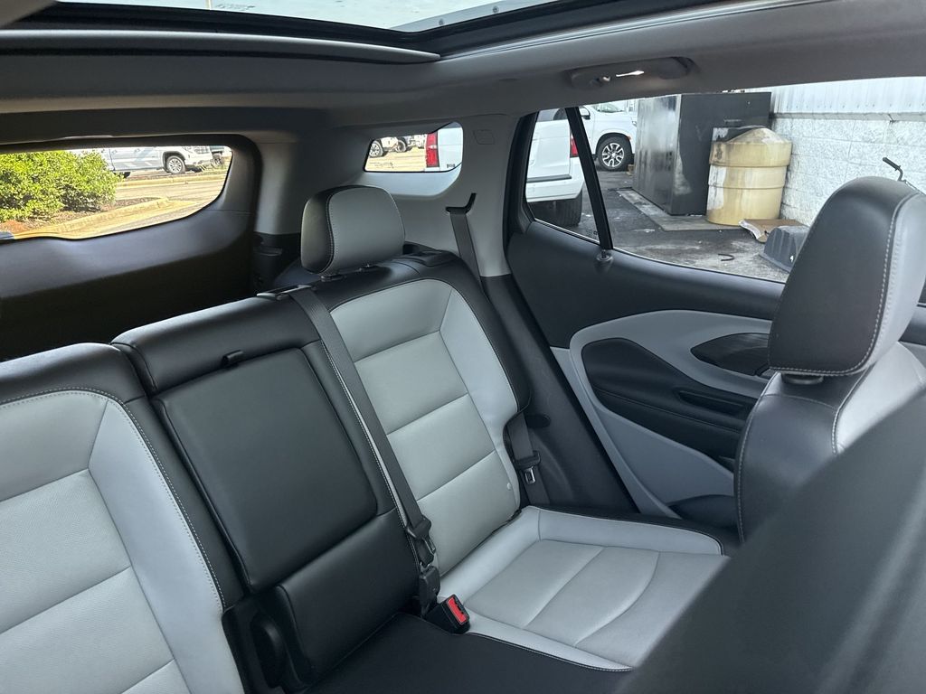 2022 GMC Terrain SLT - Photo 14