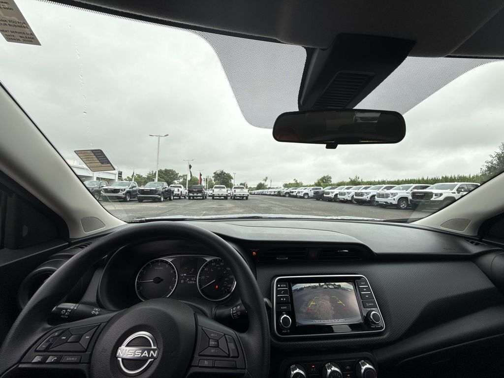 2024 Nissan Kicks S - Photo 27