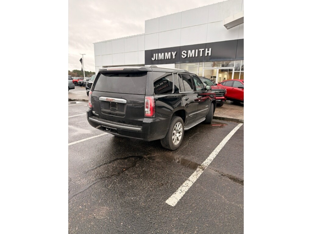 2020 Gmc Yukon Denali photo 2